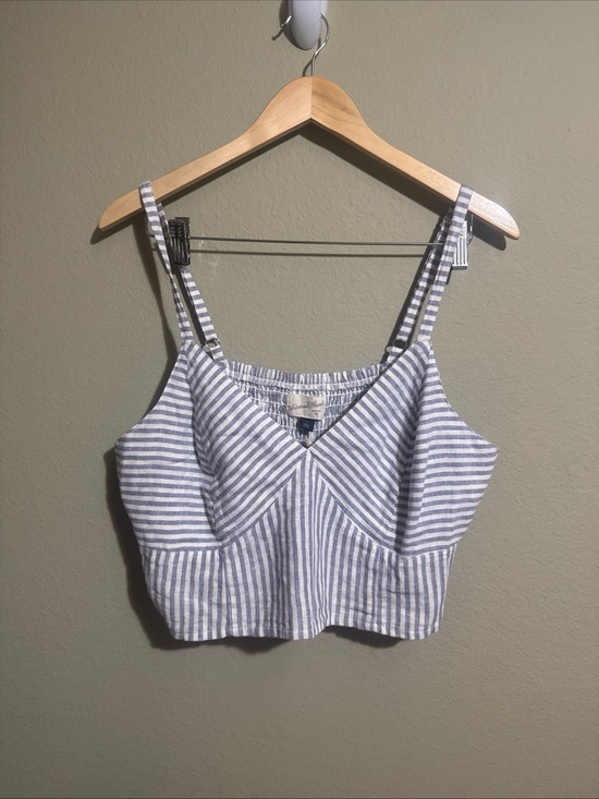 Universal Thread Tops - NWT Universal Thread Cropped Top Women L Blue Striped V-Neck Sleeveless Linen